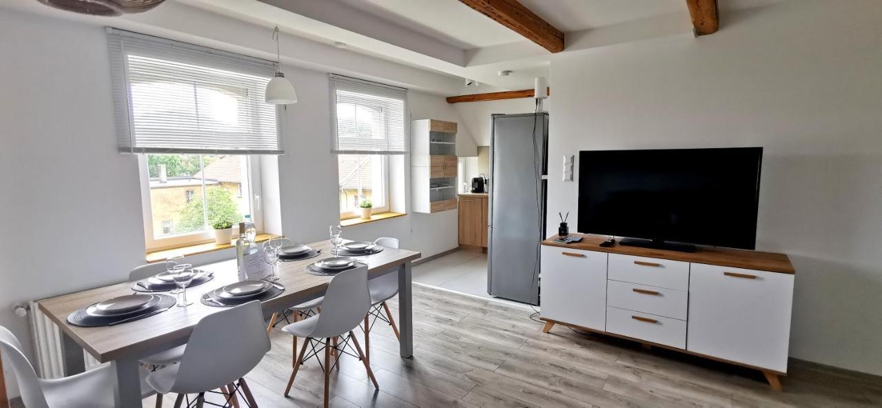 Klimatyczny apartament nr 8 z widokiem na góry Sowie Bielawa  Exterior foto